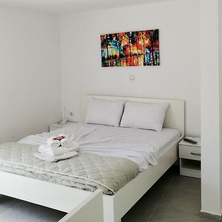 Redex Apartments Ohrid Ngoại thất bức ảnh